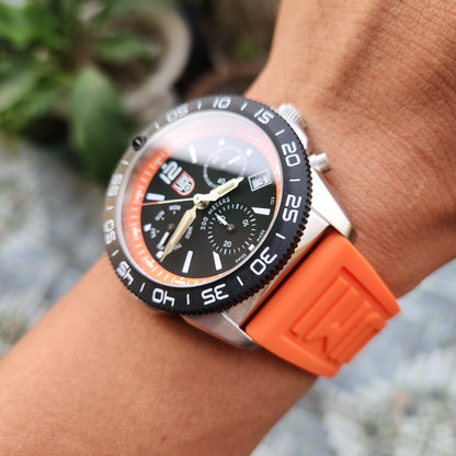 Luminox Pacific Diver Carbonox Chronograph 44mm Orange Accent Dial - Complete Set (Brand New)