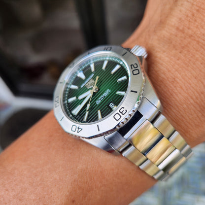 Tag Heuer Aquaracer Professional 200 Date Calibre 5 Smokey Green Sunray Dial 40mm - Complete Set
