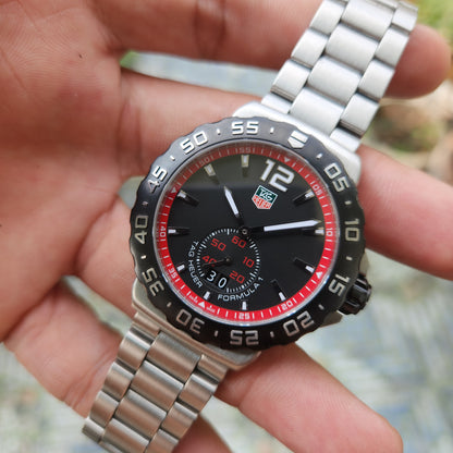 Tag Heuer F1 Grande Date Red/Black Dial 42mm