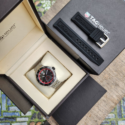 Tag Heuer F1 Grande Date Red/Black Dial 42mm