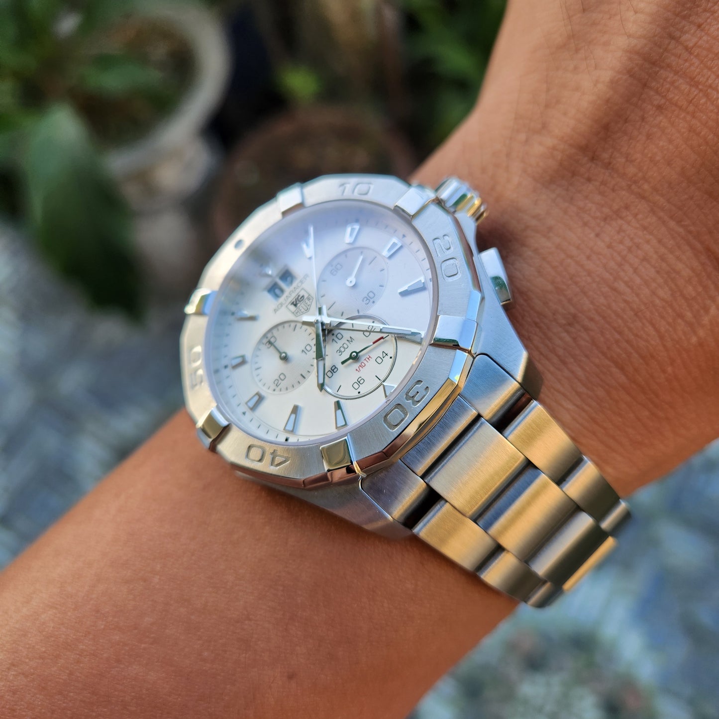 Tag Heuer Aquaracer Chronograph Grande Date White Dial 43mm