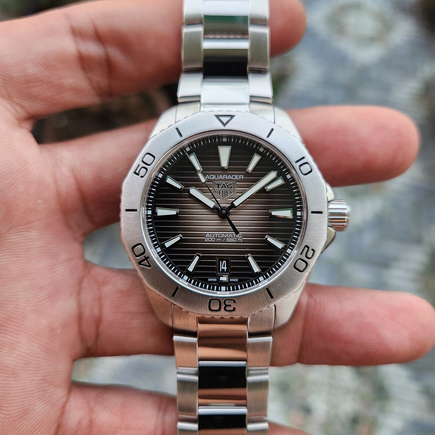 Tag Heuer Aquaracer Professional 200 Date Calibre 5 Smokey Black Sunray Dial 40mm - Complete Set