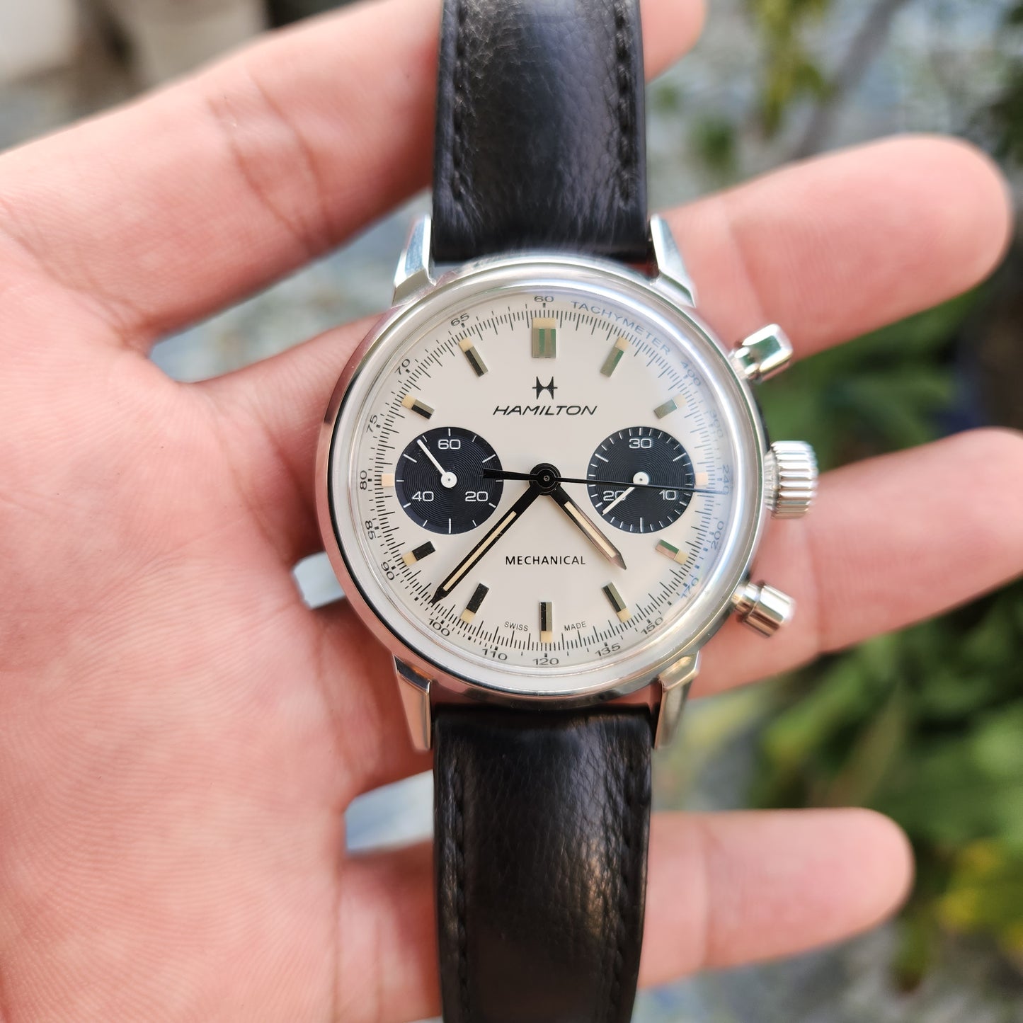 Hamilton American Classic Intra-Matic Chronograph H in Off-White Dial 40mm - Complete Set