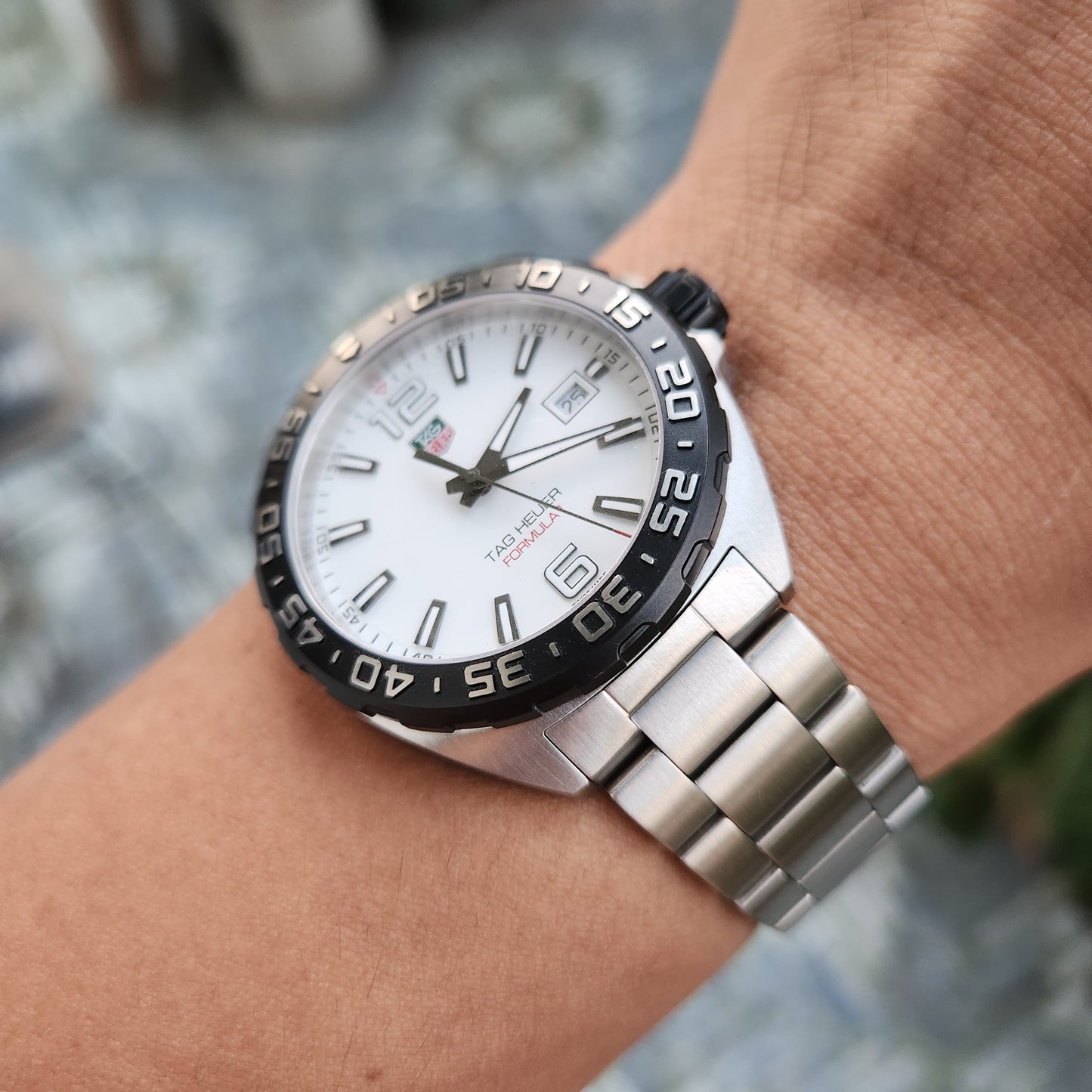 Tag Heuer F1 Black PVD bezel in White Dial 41mm - Complete Set