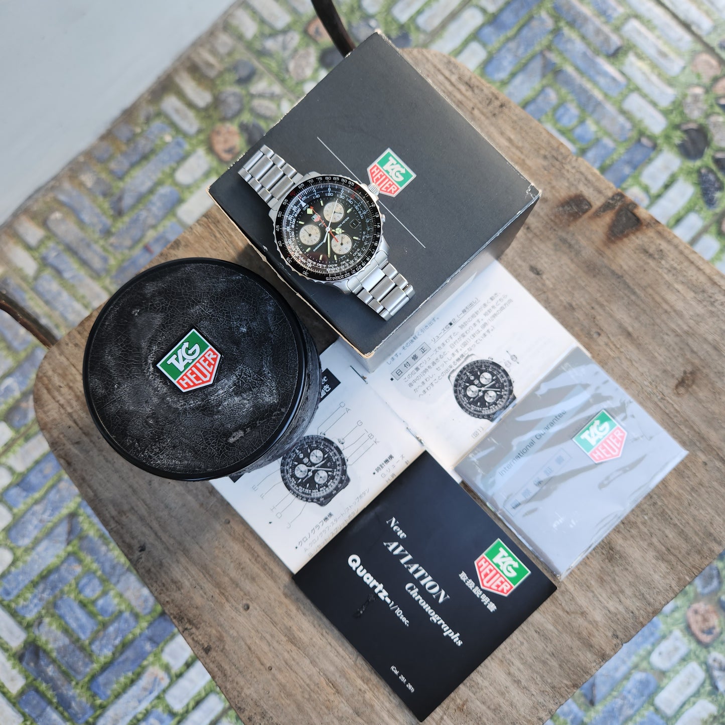 Tag Heuer Pilot Chronograph 2000 Vintage in Black Dial 42mm - Complete Set