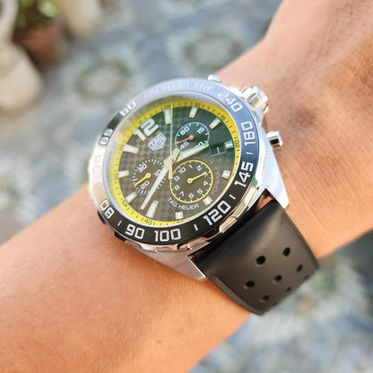 Tag Heuer F1 Chronograph Ceramic Bezel in Racy Carbon Fiber-Textured Dial 43mm - Complete Set