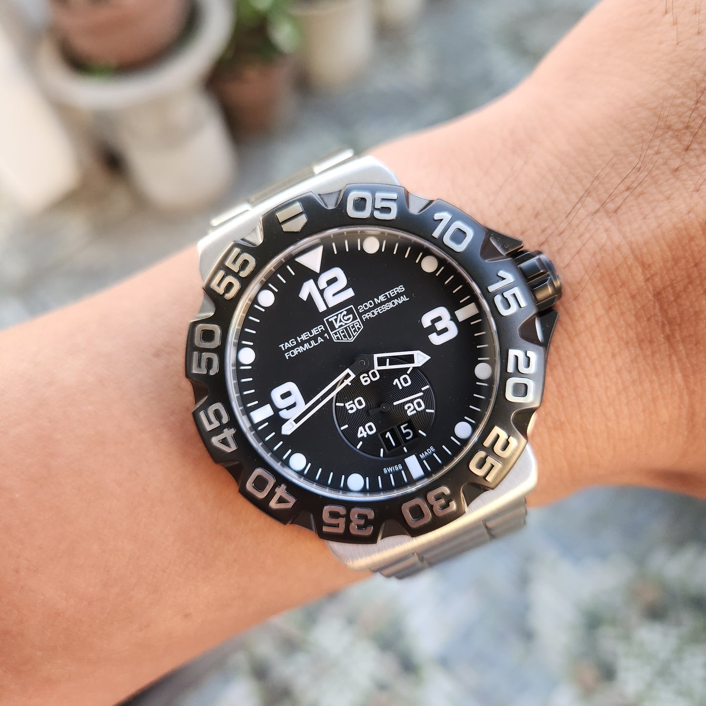 Tag Heuer F1 Grande Date Black Dial 44mm
