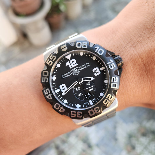 Tag Heuer F1 Grande Date Black Dial 44mm