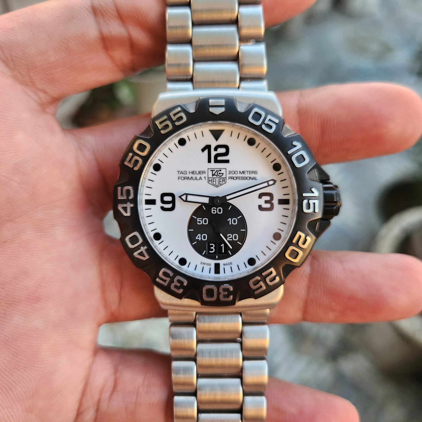 Tag Heuer F1 Grande Date Full Lume White Dial 44mm