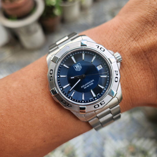 Tag Heuer Aquaracer Steel Bezel in Sunray Blue Dial 39mm