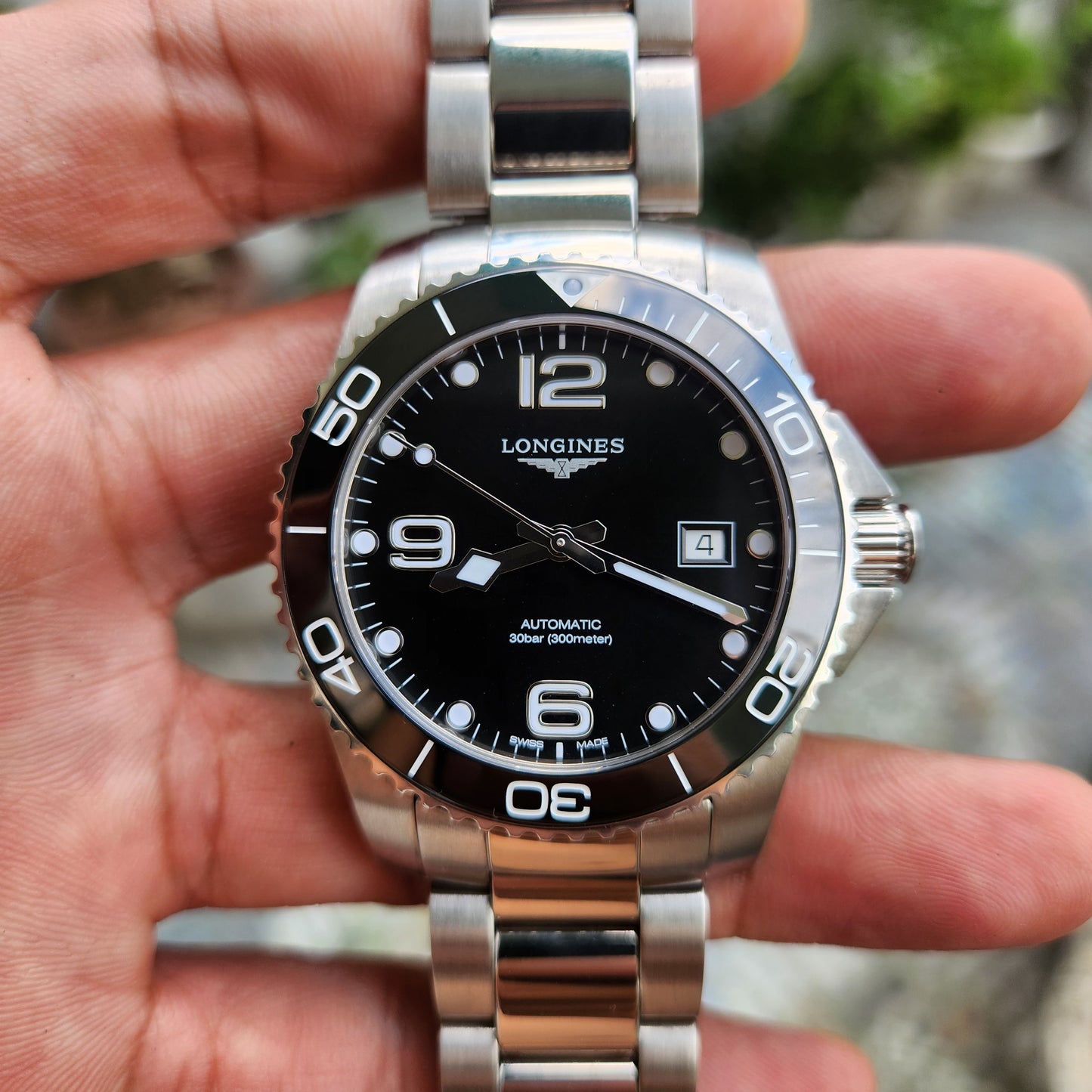 Longines HydroConquest Ceramic Bezel in Black Dial 41mm - Complete Set