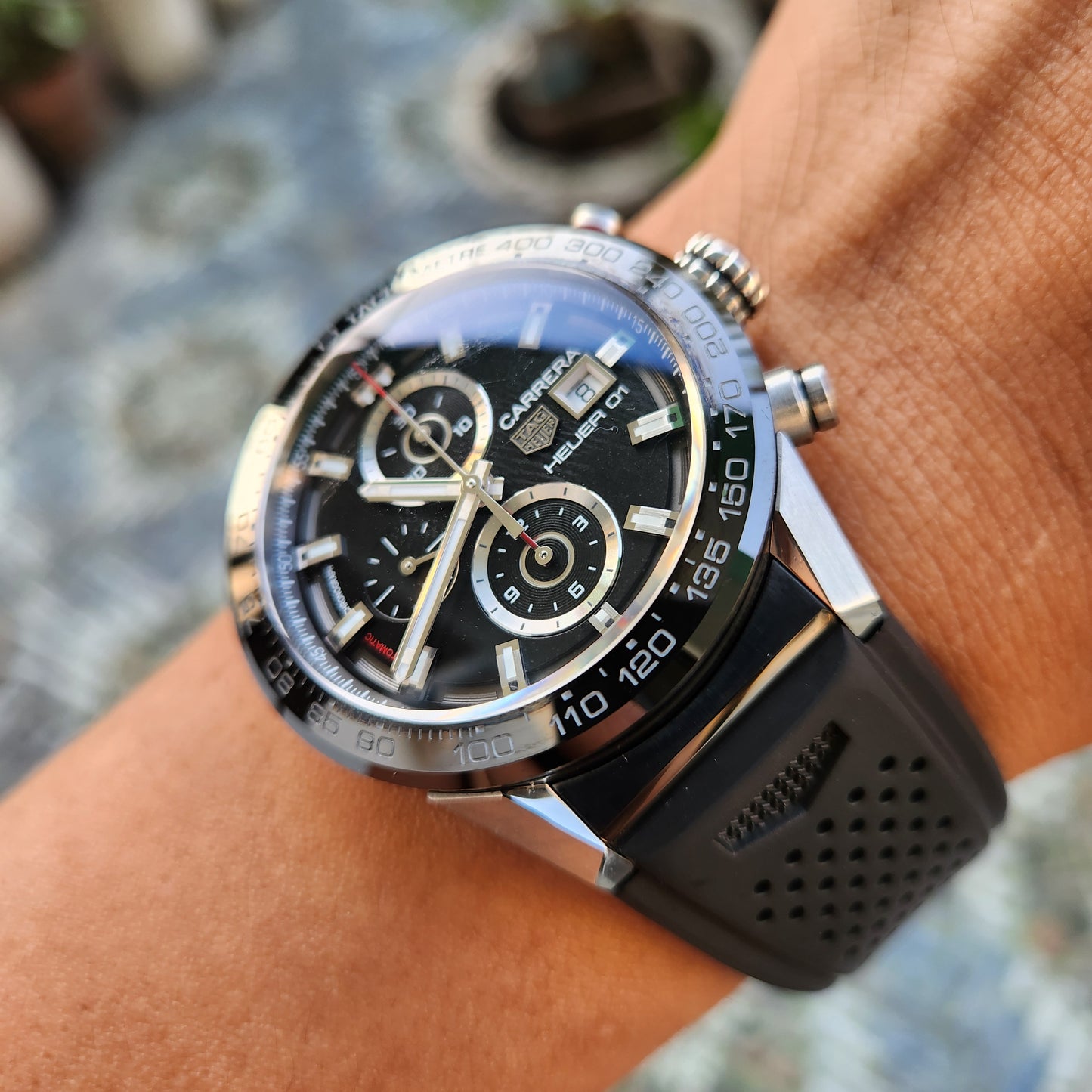 Tag Heuer Carerra Calibre Heuer 01 Chronograph Black Ceramic Bezel in Black Dial 43mm - Complete Set