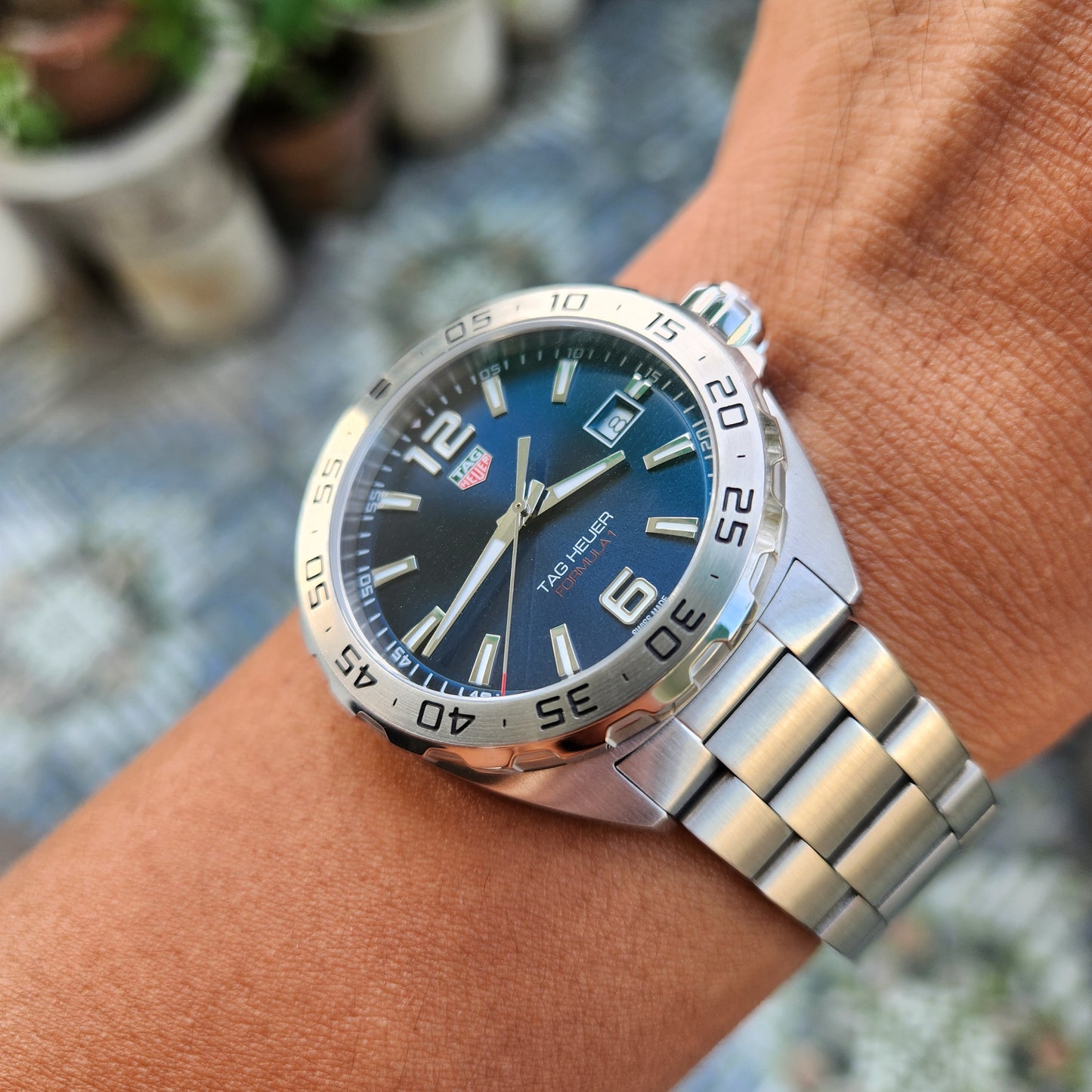 Tag Heuer F1 in Sunburst Blue Dial 41mm - Complete Set