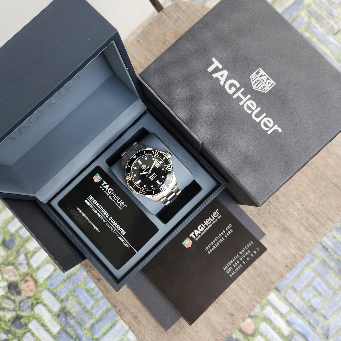 Tag Heuer Aquaracer Calibre 5 Steel Alu Bezel in Black Dial 41mm - Complete Set