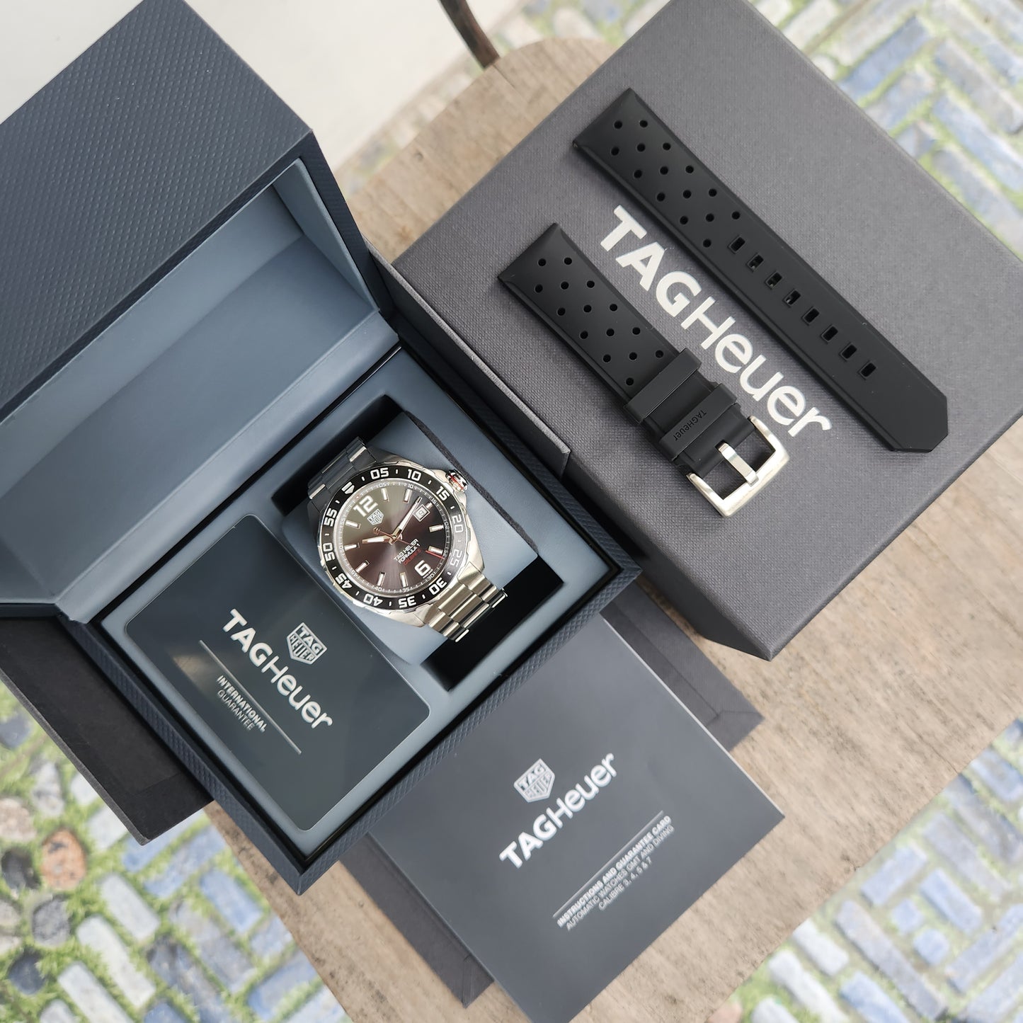 Tag Heuer F1 Date Calibre 5 Ceramic Bezel in Anthracite Grey Dial 43mm - Complete Set