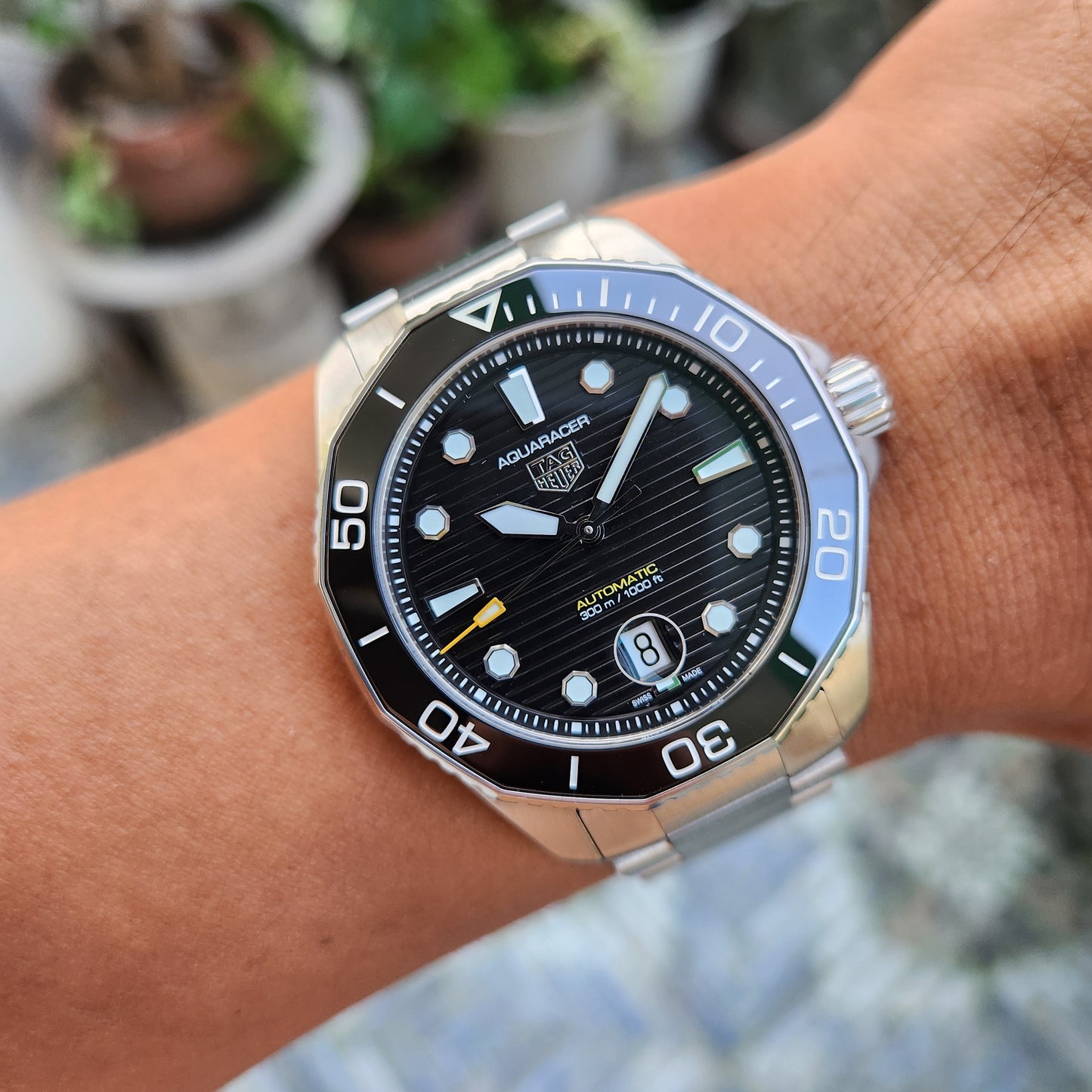 Tag Heuer Aquaracer Professional 300 Date Calibre 5 Ceramic Bezel in Black Sunray Brushed Dial 43mm