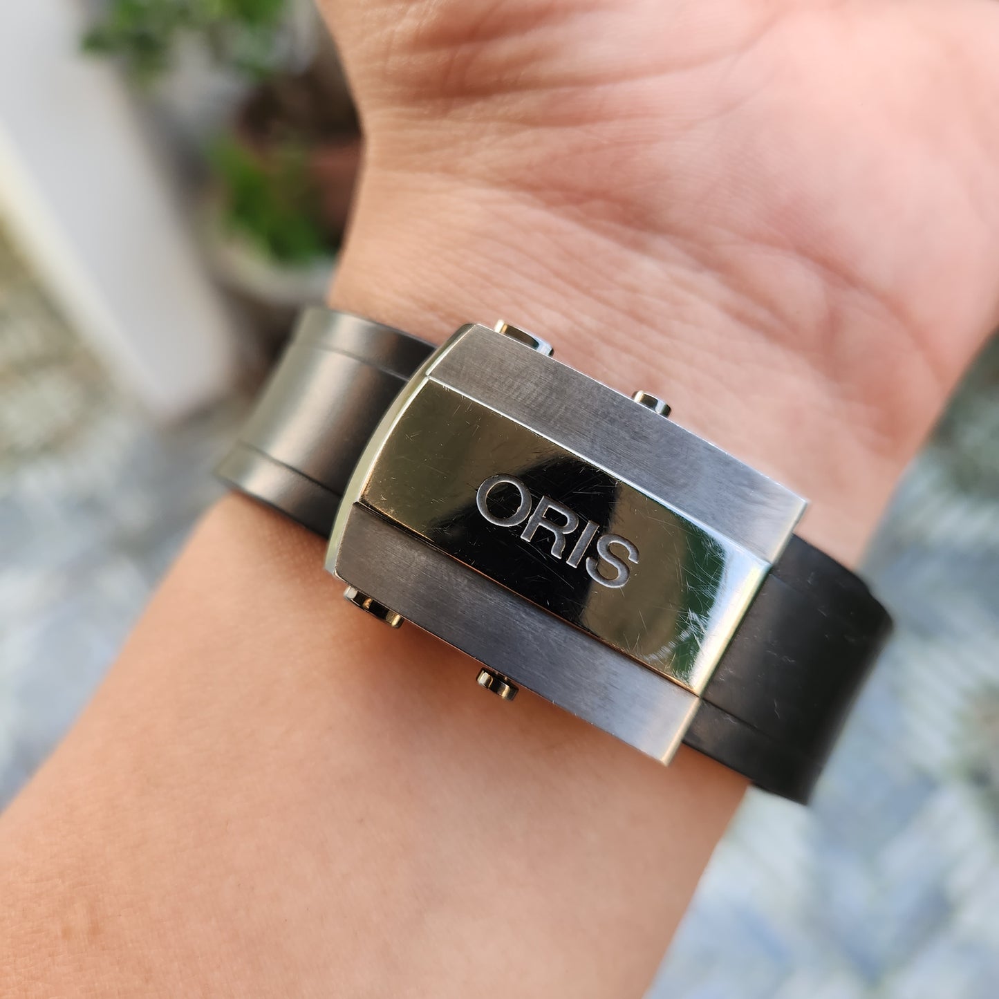 Oris Aquis Date Grey PVD case, Ceramic Bezel with Orange Accents in Black Dial 43mm