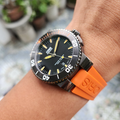 Oris Aquis Date Grey PVD case, Ceramic Bezel with Orange Accents in Black Dial 43mm