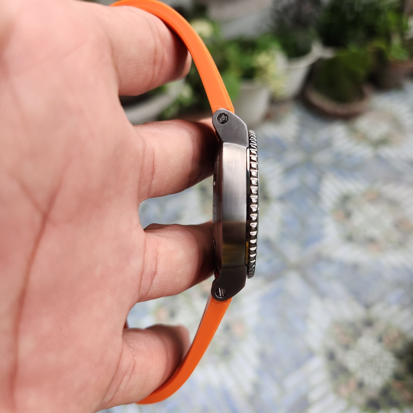 Oris Aquis Date Grey PVD case, Ceramic Bezel with Orange Accents in Black Dial 43mm