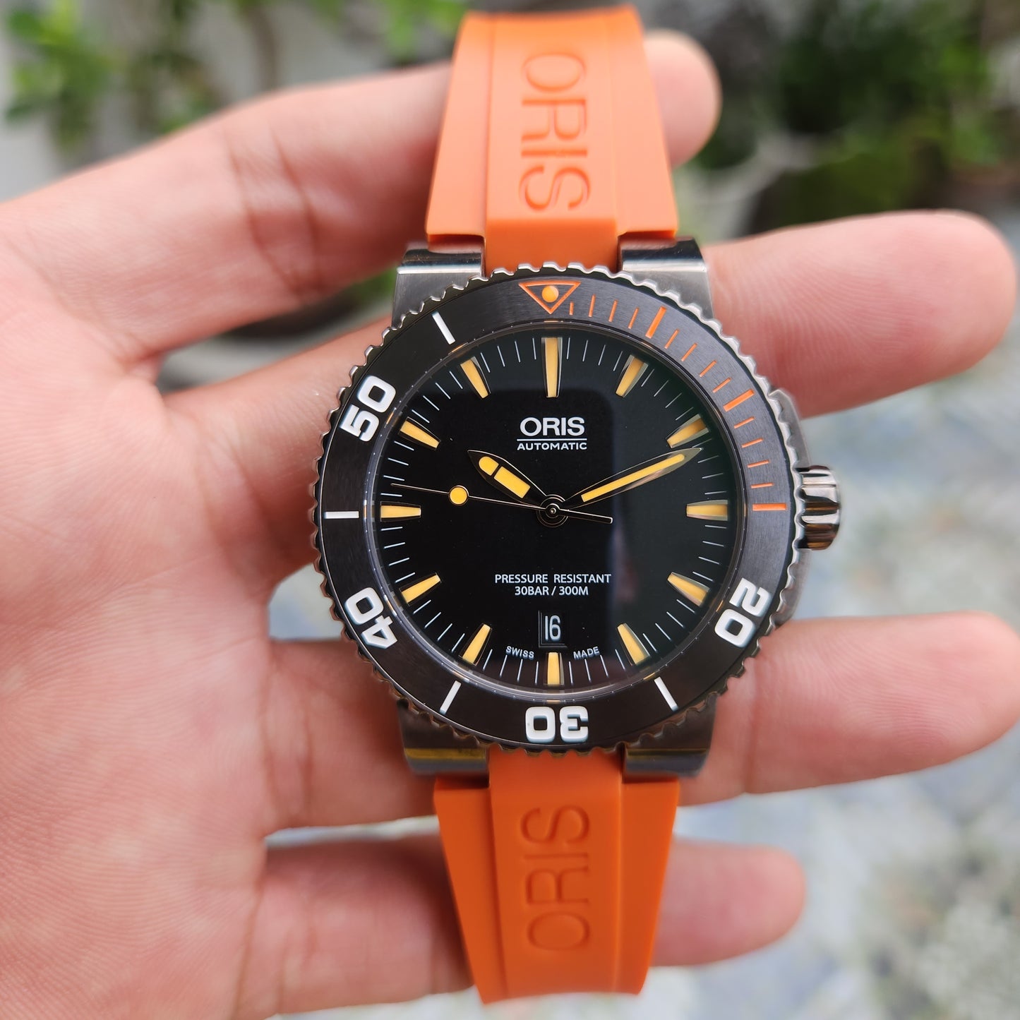 Oris Aquis Date Grey PVD case, Ceramic Bezel with Orange Accents in Black Dial 43mm