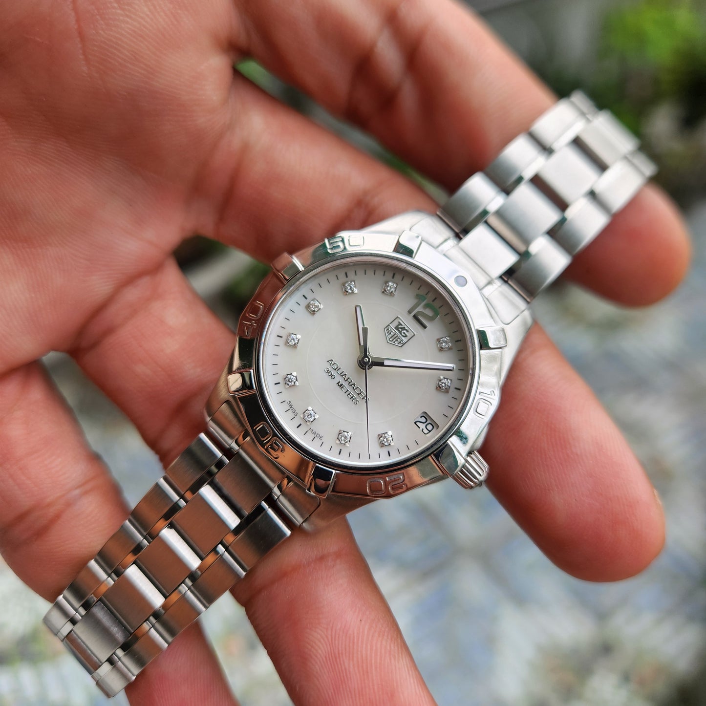 Tag Heuer Ladies Aquaracer in White Mother of Pearl Dial with Diamonds 33mm