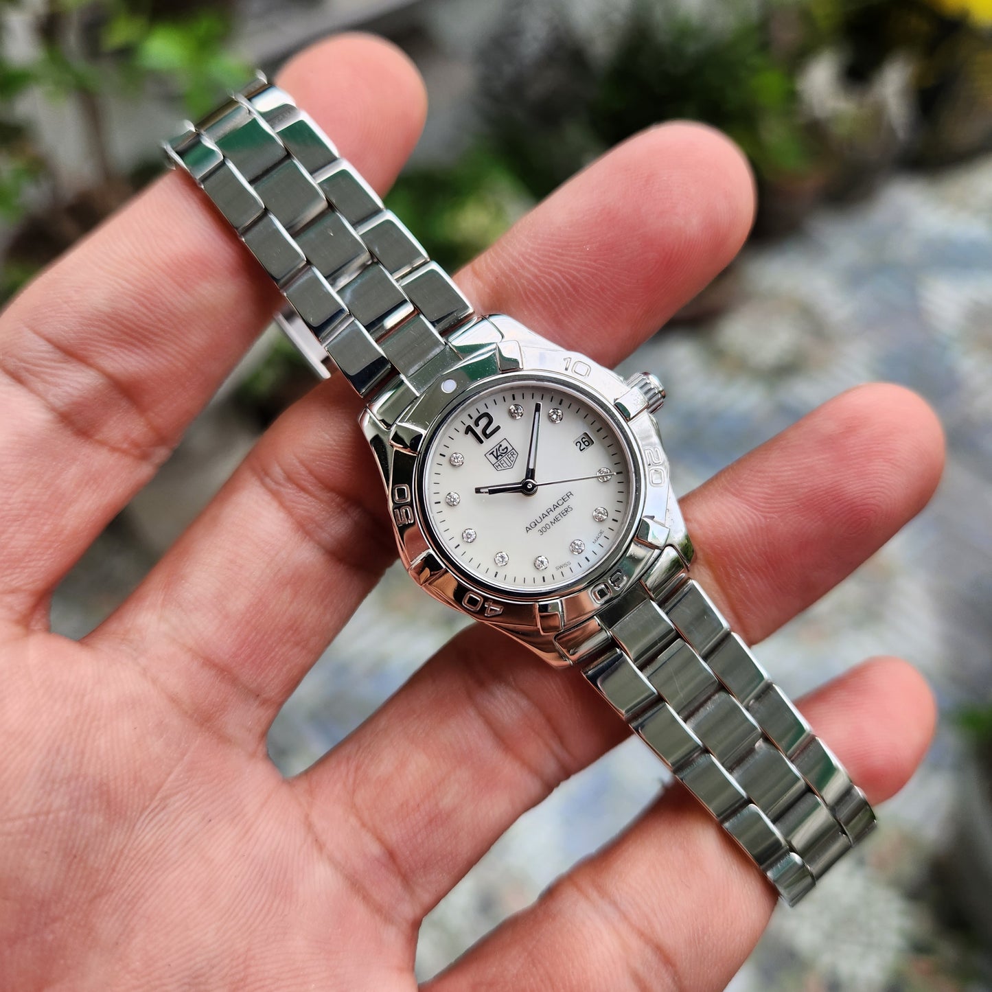 Tag Heuer Ladies Aquaracer White Mother of Pearl Dial with Diamonds 27mm&nbsp;