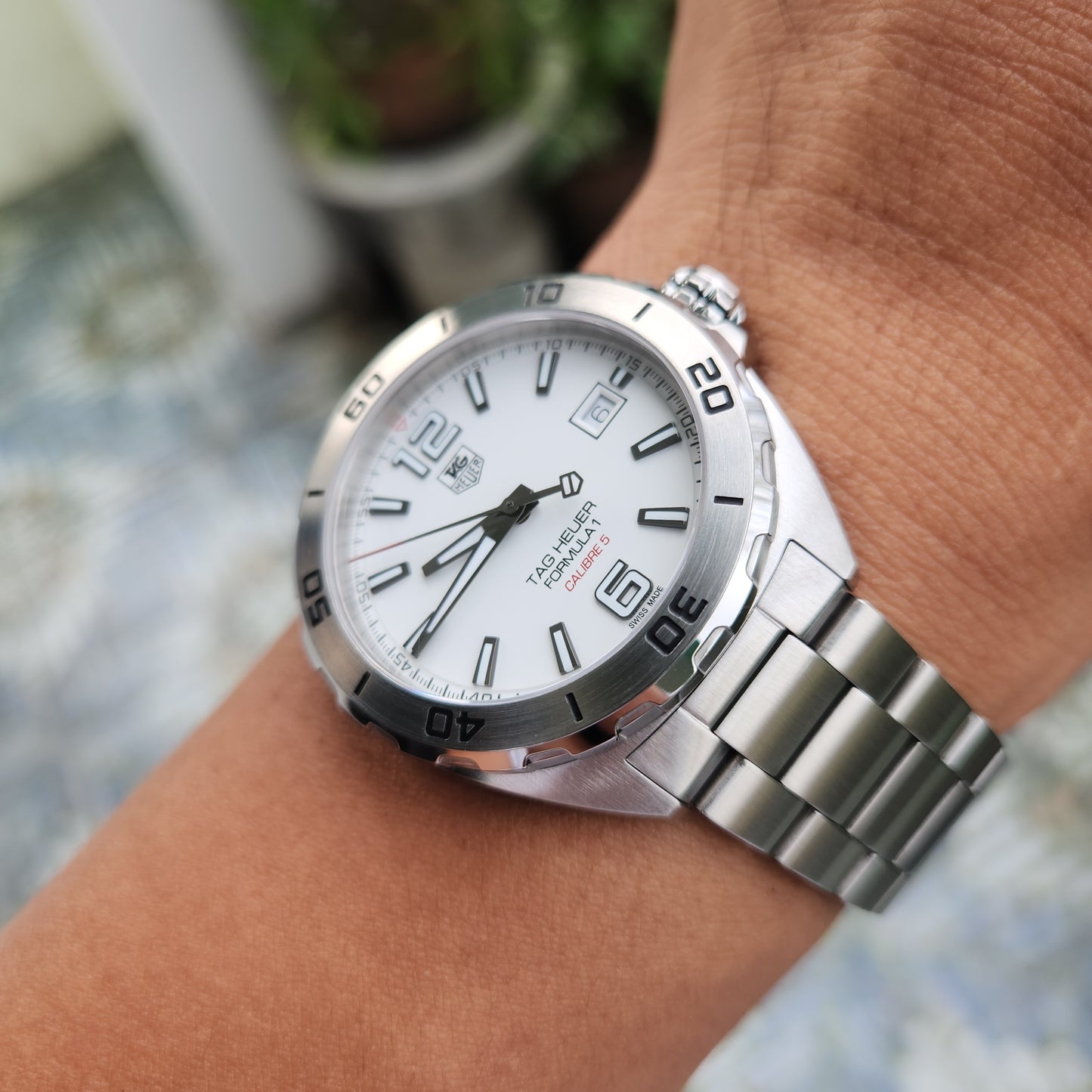 Tag Heuer F1 Calibre 5 White Dial 41mm - Complete Set