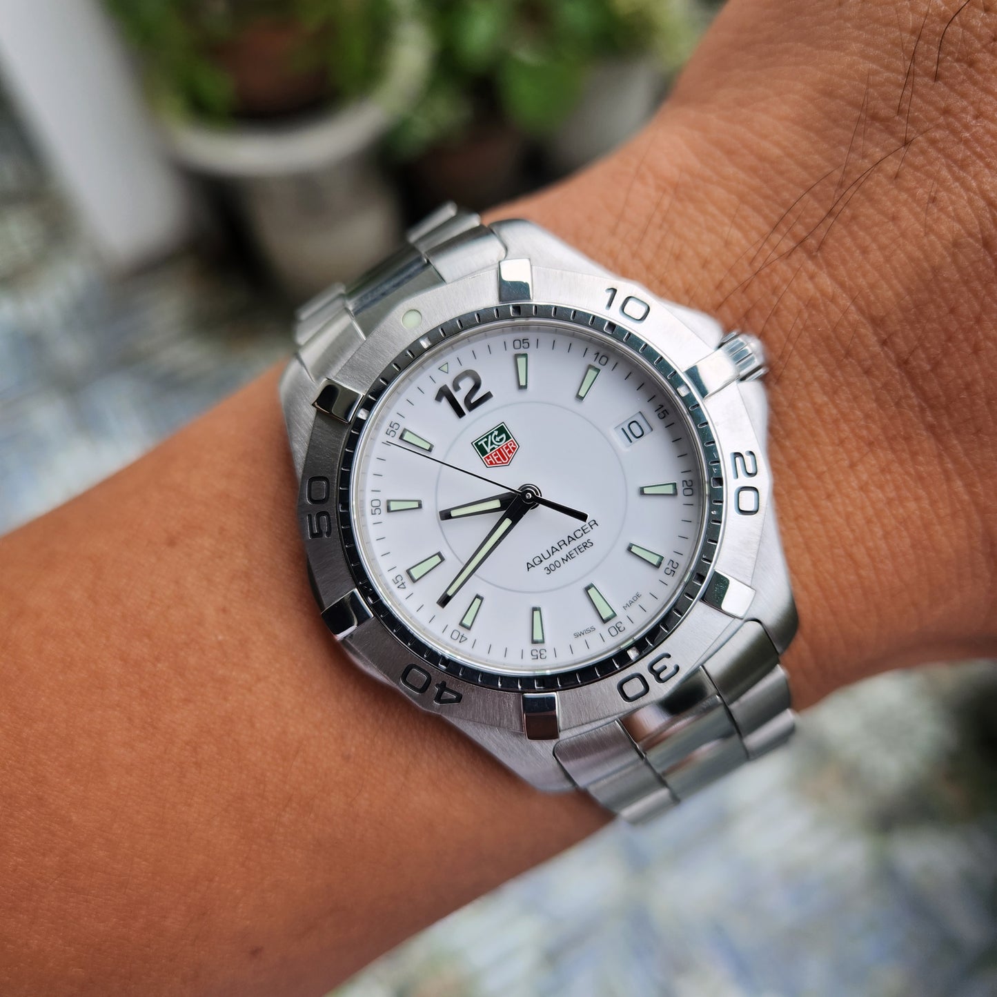 Tag Heuer Aquaracer 300M Steel Bezel in White Dial 39mm