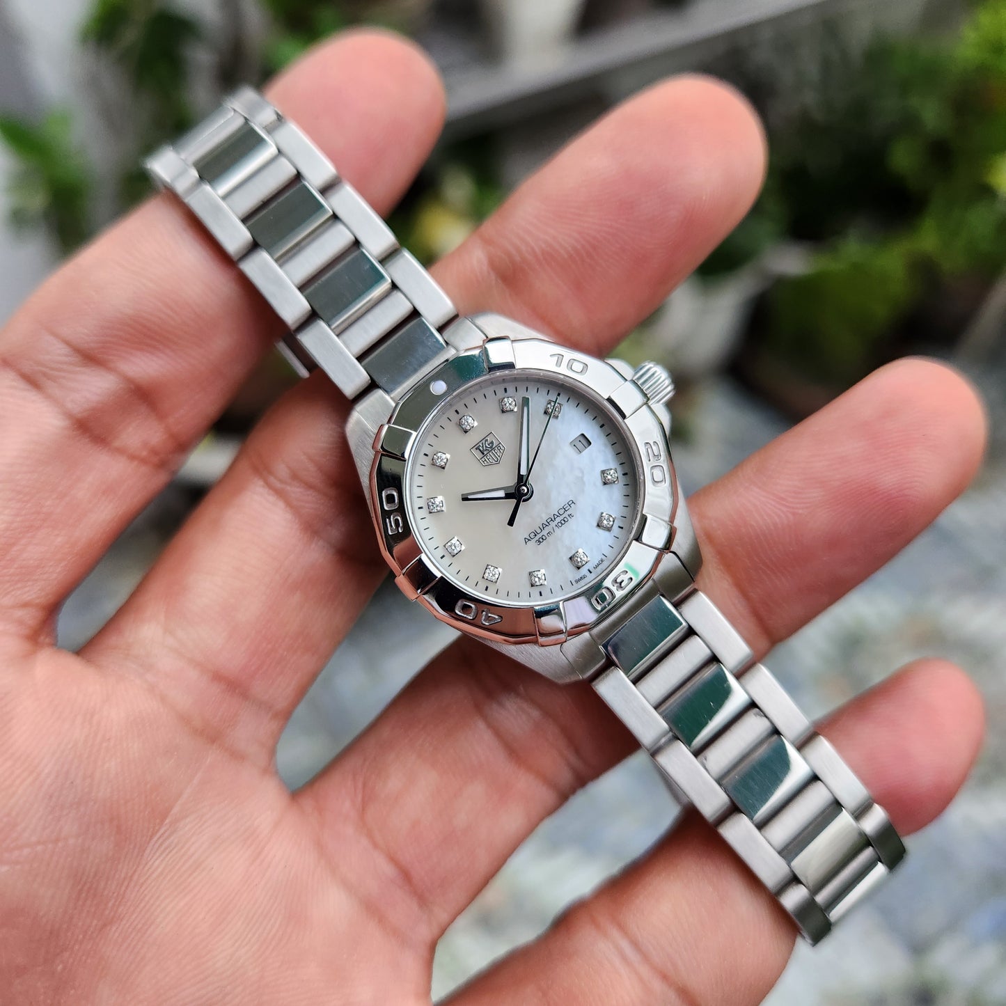 Tag Heuer Ladies Aquaracer Mother of Pearl White Dial with 11 Diamonds 27mm