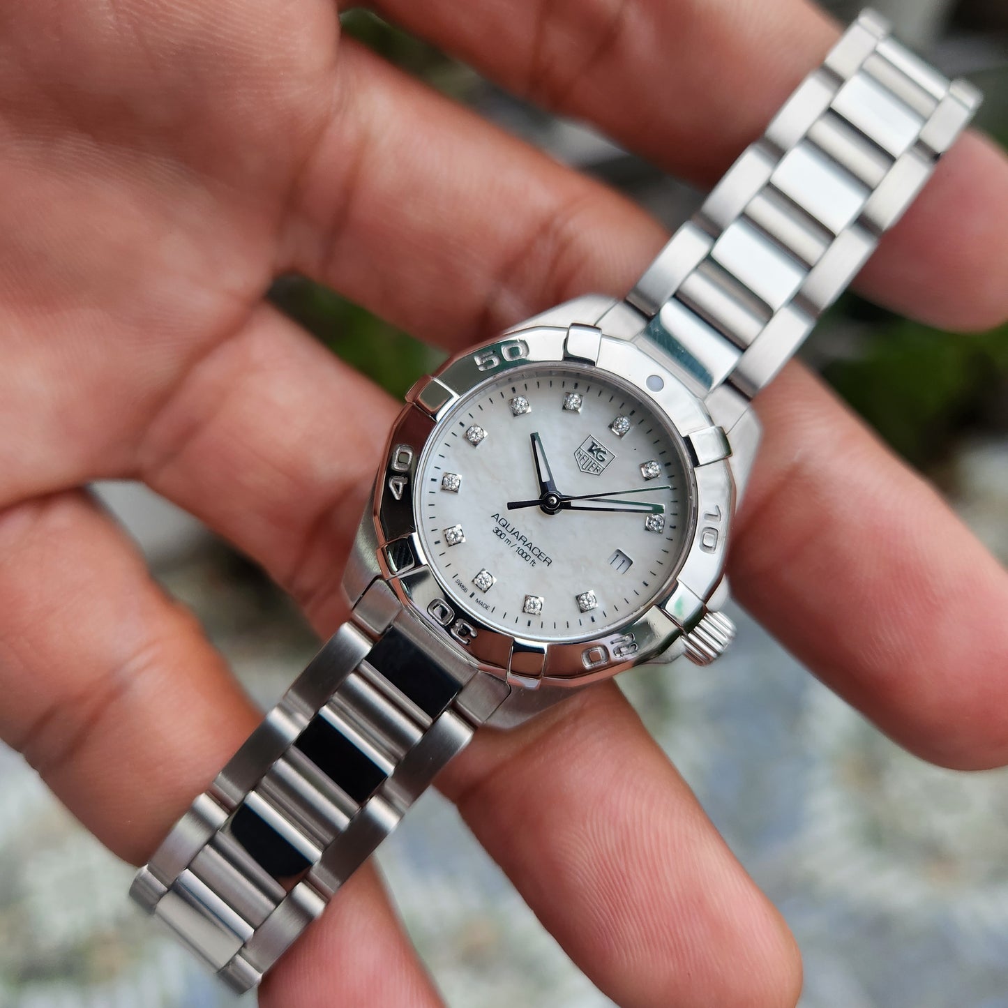 Tag Heuer Ladies Aquaracer Mother of Pearl White Dial with 11 Diamonds 27mm