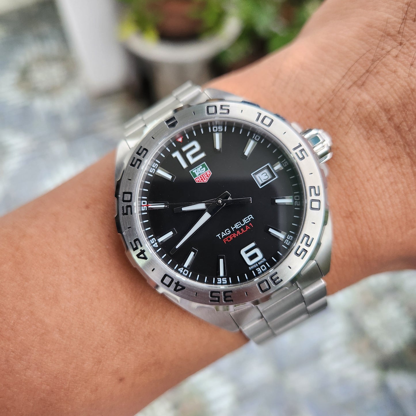 Tag Heuer F1 Steel Bezel in Black Dial 41mm
