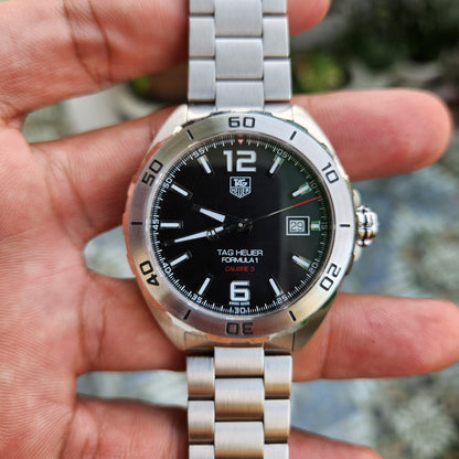 Tag Heuer F1 Calibre 5 Steel Bezel in Black Dial 41mm