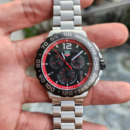Tag Heuer F1 Chronograph Red Accents in Black Dial 42mm