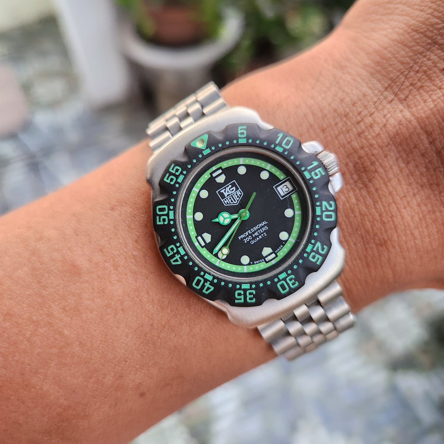 Tag Heuer F1 Classic Midsize Green Accents in Black Dial 34mm