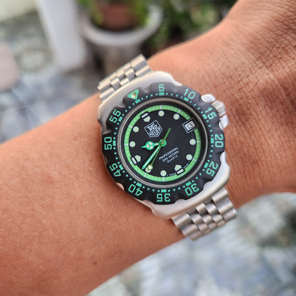 Tag Heuer F1 Classic Midsize Green Accents in Black Dial 34mm