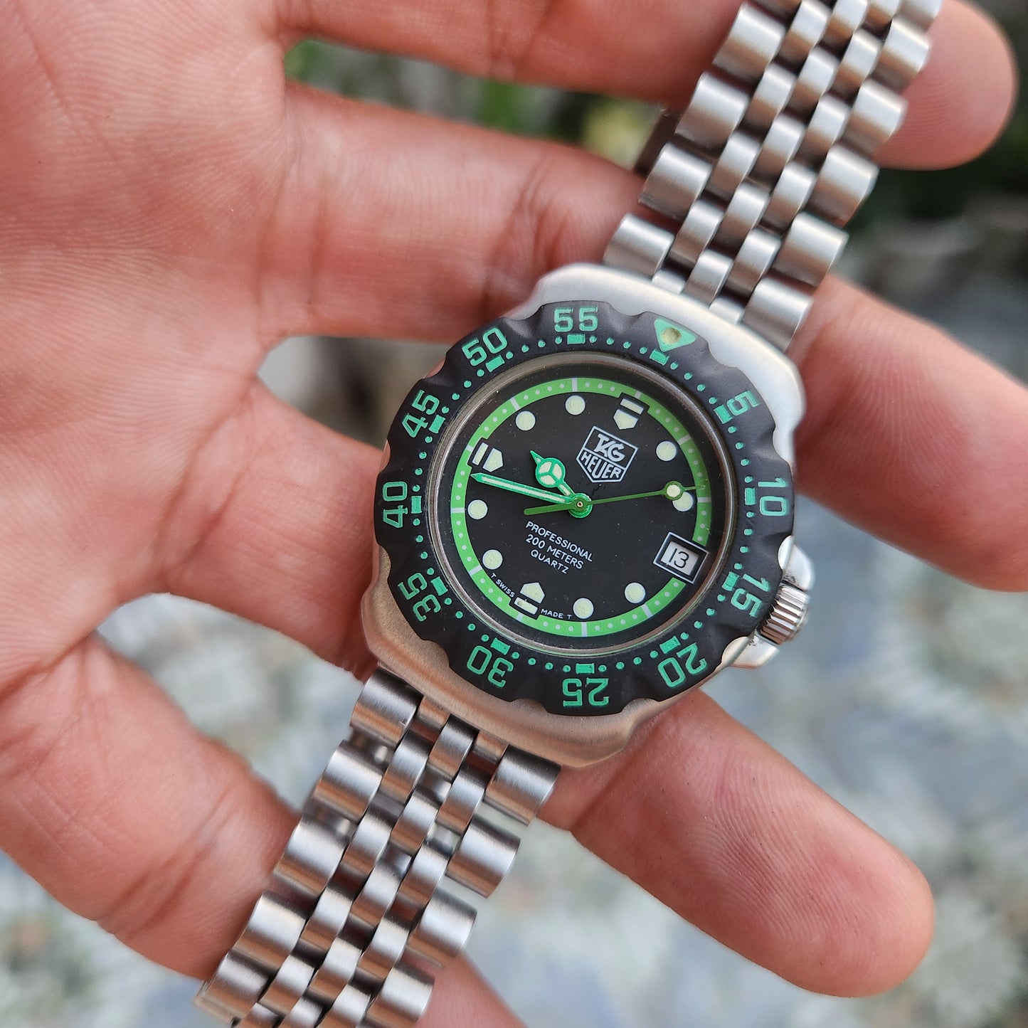 Tag Heuer F1 Classic Midsize Green Accents in Black Dial 34mm