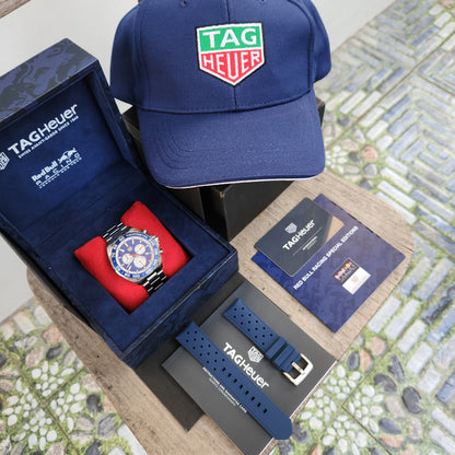 Tag Heuer F1 Chronograph Redbull Racing Special Edition in Blue/White Dial 43mm - Complete Set