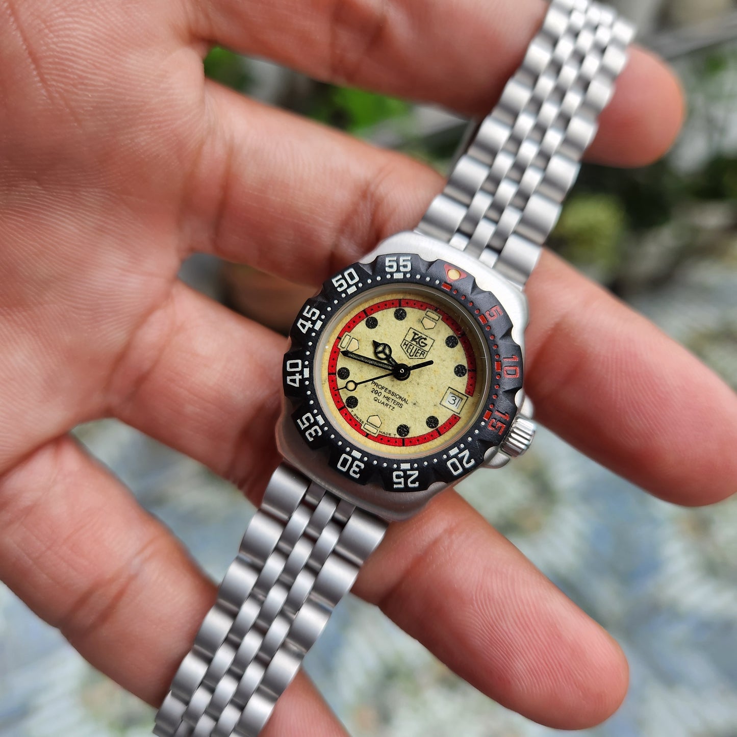 Tag Heuer Ladies F1 Classic Black Bezel in Full Lume Dial 28mm