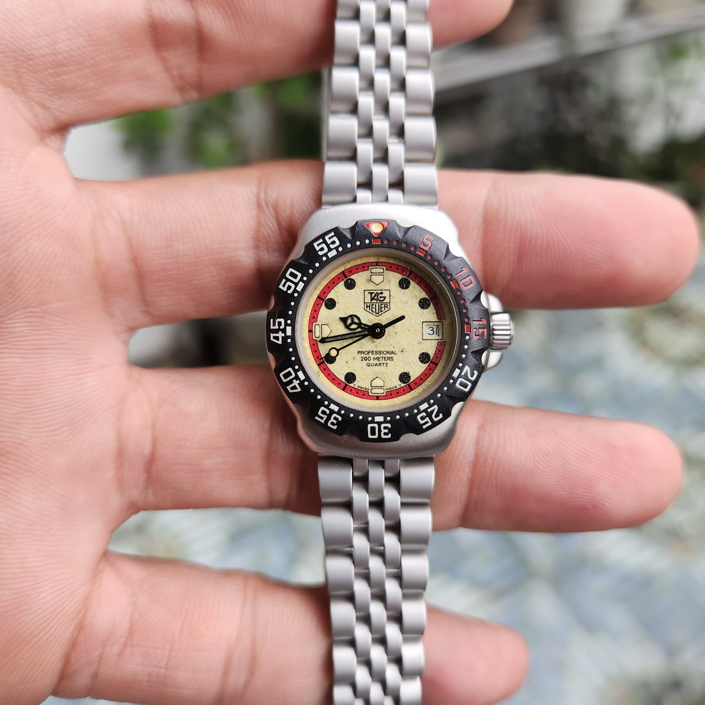 Tag Heuer Ladies F1 Classic Black Bezel in Full Lume Dial 28mm