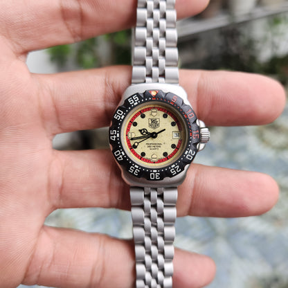 Tag Heuer Ladies F1 Classic Black Bezel in Full Lume Dial 28mm