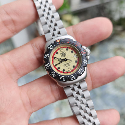 Tag Heuer Ladies F1 Classic Black Bezel in Full Lume Dial 28mm