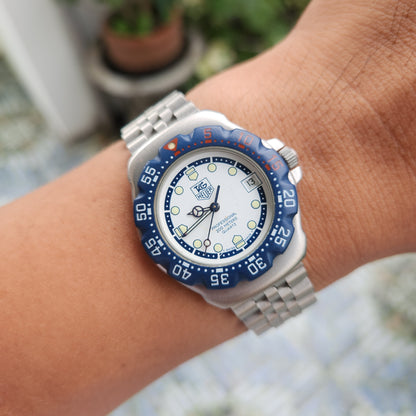 Tag Heuer F1 Classic Midsize Blue Bezel in White Dial 34mm