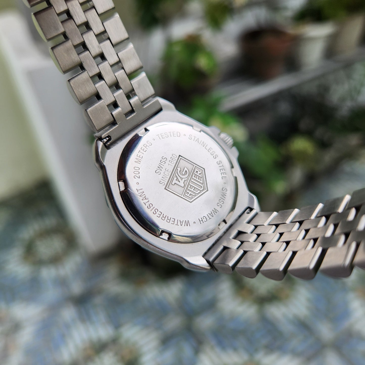 Tag Heuer F1 Classic Midsize Blue Bezel in White Dial 34mm