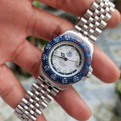 Tag Heuer F1 Classic Midsize Blue Bezel in White Dial 34mm