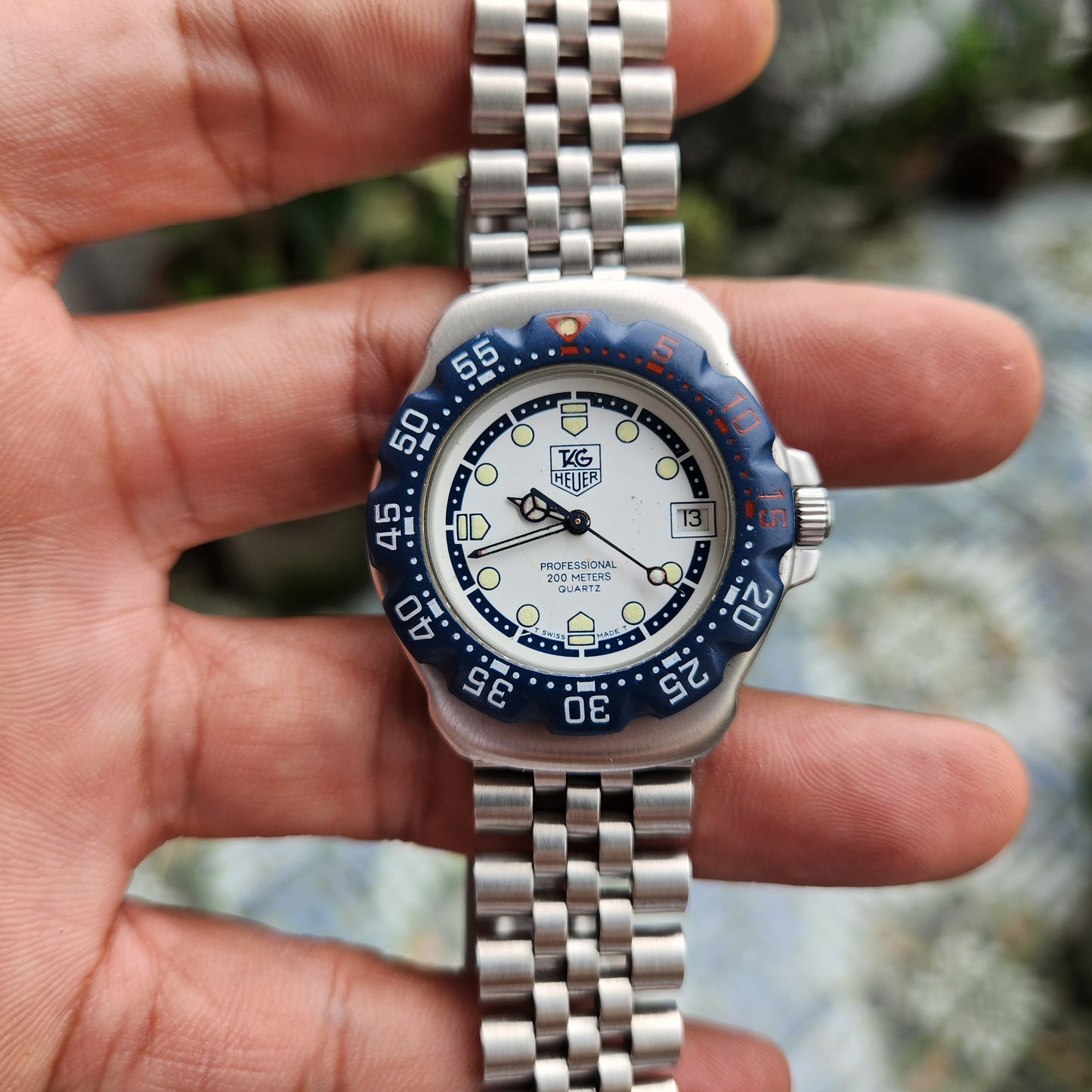 Tag Heuer F1 Classic Midsize Blue Bezel in White Dial 34mm