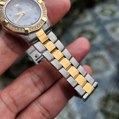 Tag Heuer Ladies Aquaracer Two-Tone 18k yellow gold Bezel in White Mother of Pearl Dial with Diamonds 27mm