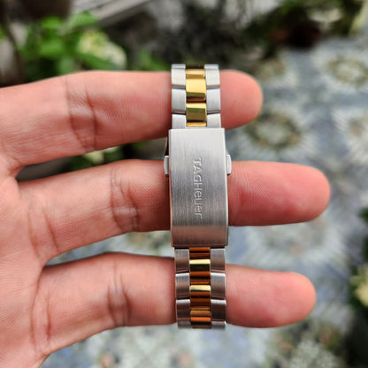 Tag Heuer Ladies Aquaracer Two-Tone 18k yellow gold Bezel in White Mother of Pearl Dial with Diamonds 27mm
