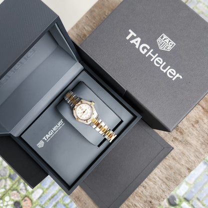 Tag Heuer Ladies Aquaracer Two-Tone 18k yellow gold Bezel in White Mother of Pearl Dial with Diamonds 27mm
