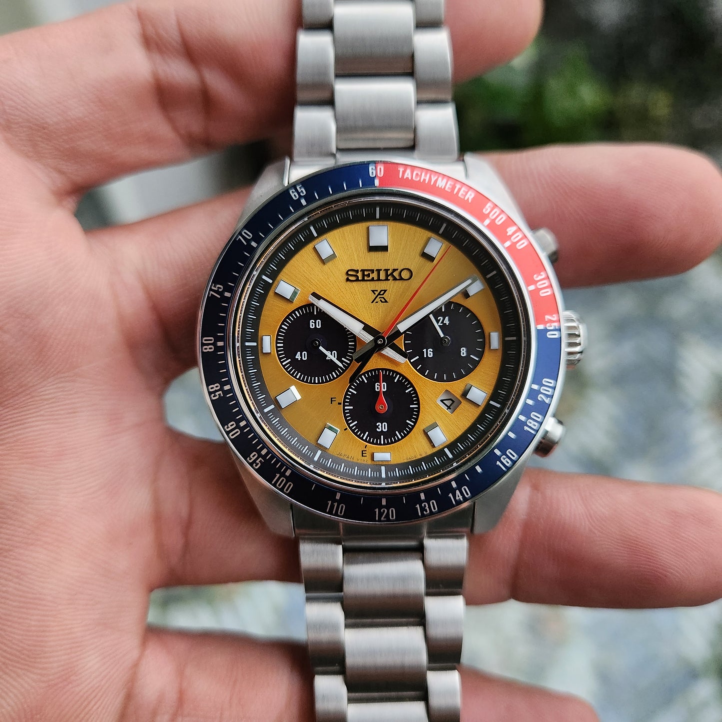 Seiko Prospex Solar Chronograph Speedtimer 'Pogue' in Yellow Dial- Complete Set