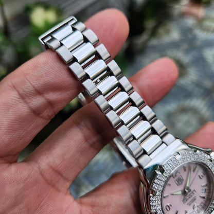Tag Heuer Ladies F1 Pink Mother of Pearl Dial with Diamonds 'Maria Sharapova' 35mm